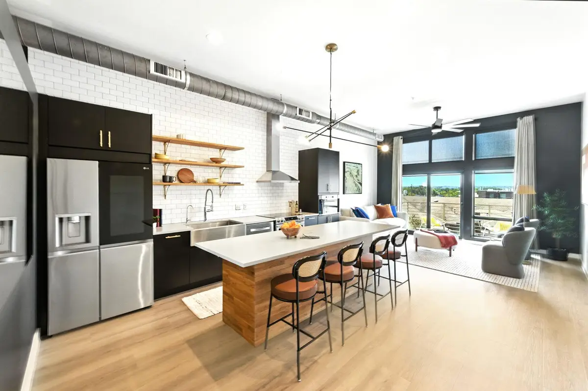 2124 E 6th St #418, Austin, TX 78702 - Image #1