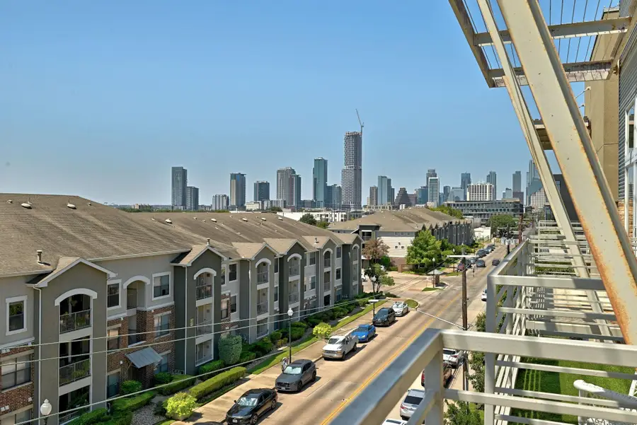 2124 E 6th St #418, Austin, TX 78702 - Image #2
