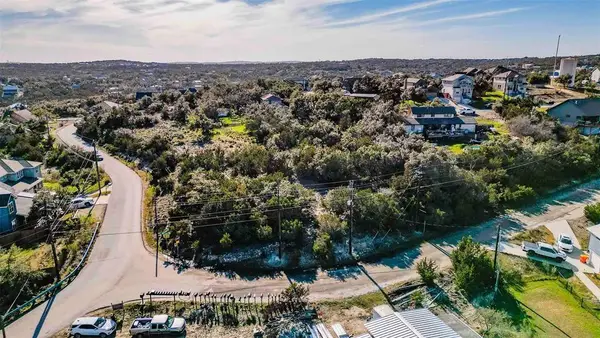 10722 Lake Park Dr, Dripping Springs, TX 78620