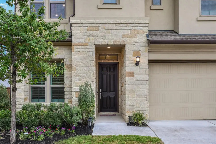 12315 Simmental Dr #101, Austin, TX 78732 - #2