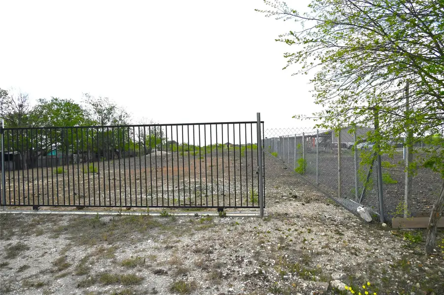 0 Overstreet Cir, Buda, TX 78610 - #2