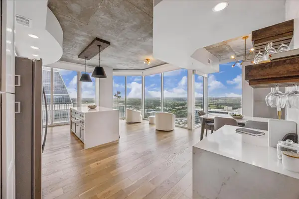 360 Nueces St #3702, Austin, TX 78701