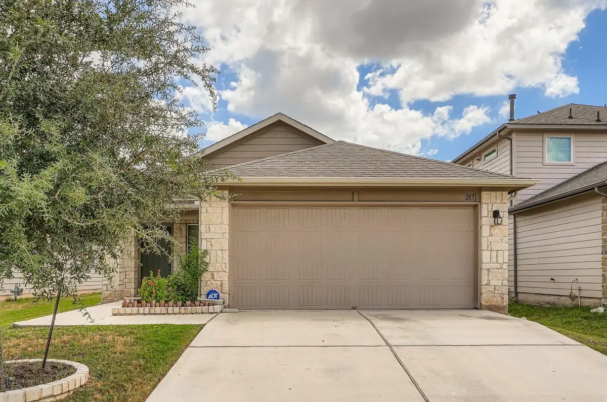 217 Baron Creek Trl, Bastrop, TX 78602 - Image #1