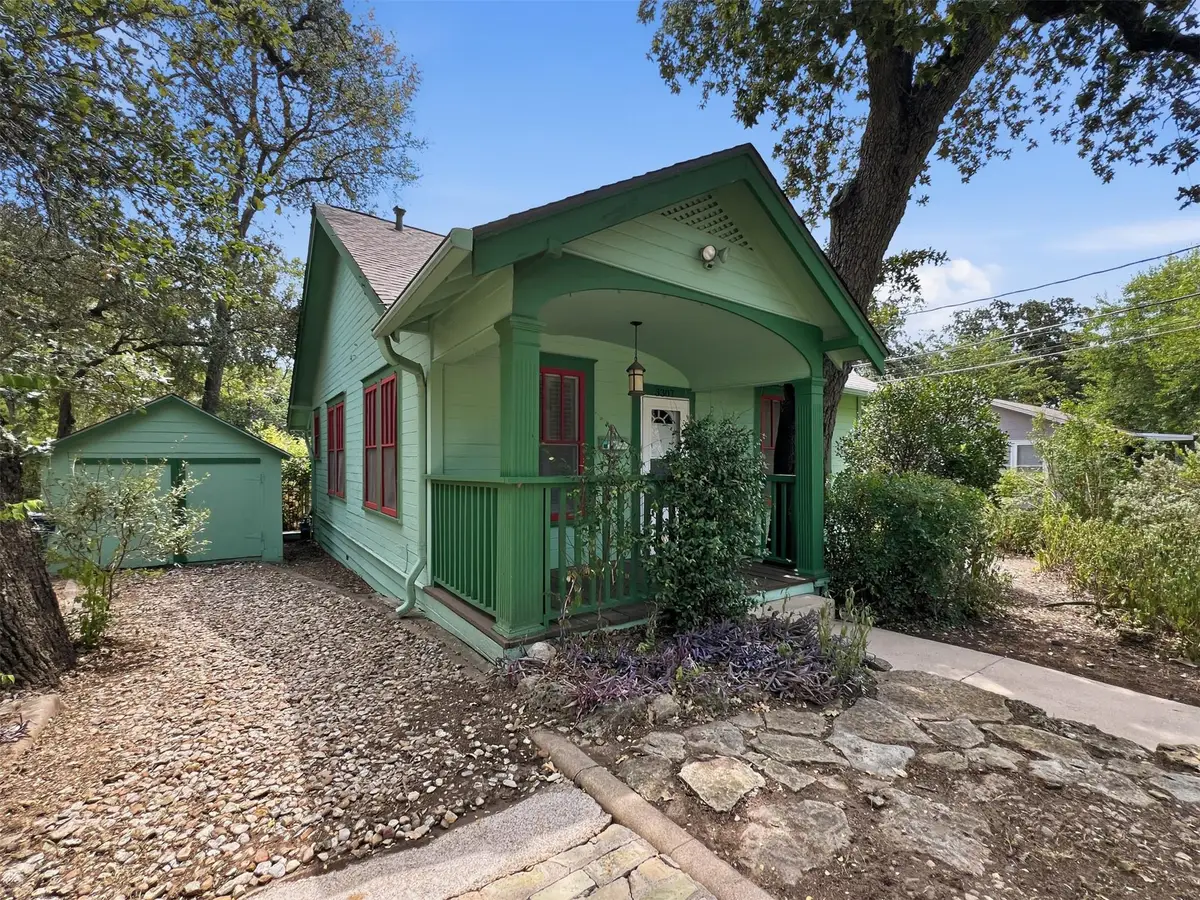 3307 Helms St, Austin, TX 78705 - #1
