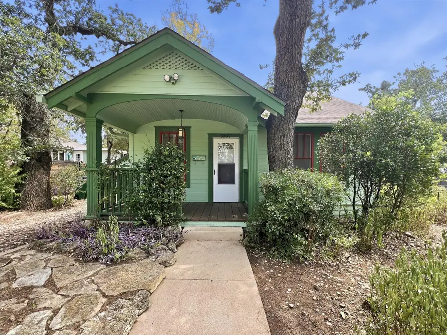 3307 Helms St, Austin, TX 78705 - #2