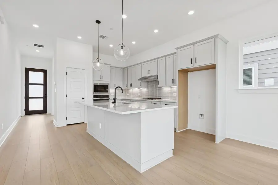 822 Nadal Path, Round Rock, TX 78664 - Image #2