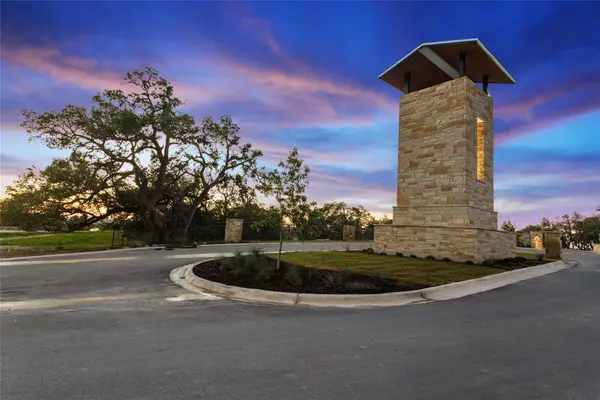 107 E. Flying Owl Dr, Johnson City, TX 78636