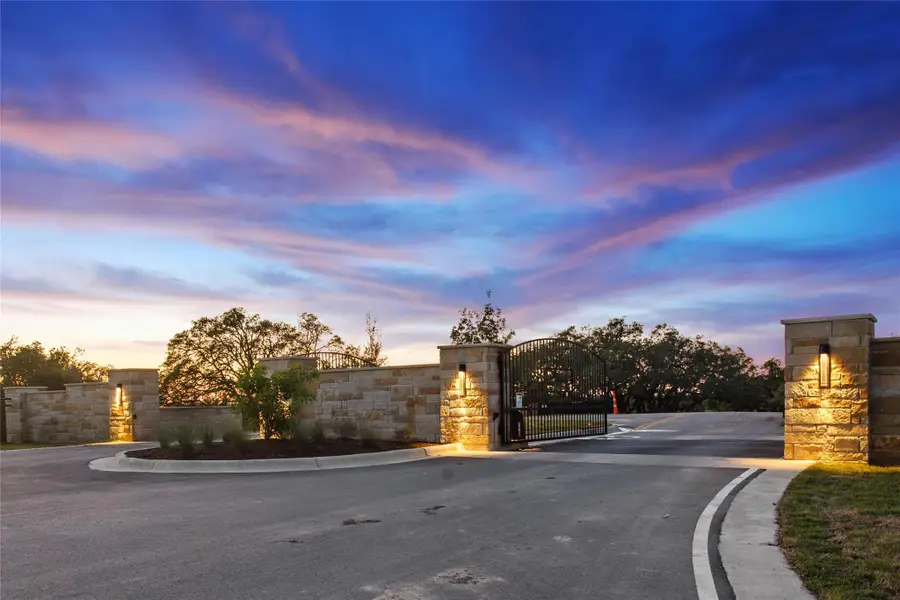 107 E. Flying Owl Dr, Johnson City, TX 78636 - Image #3