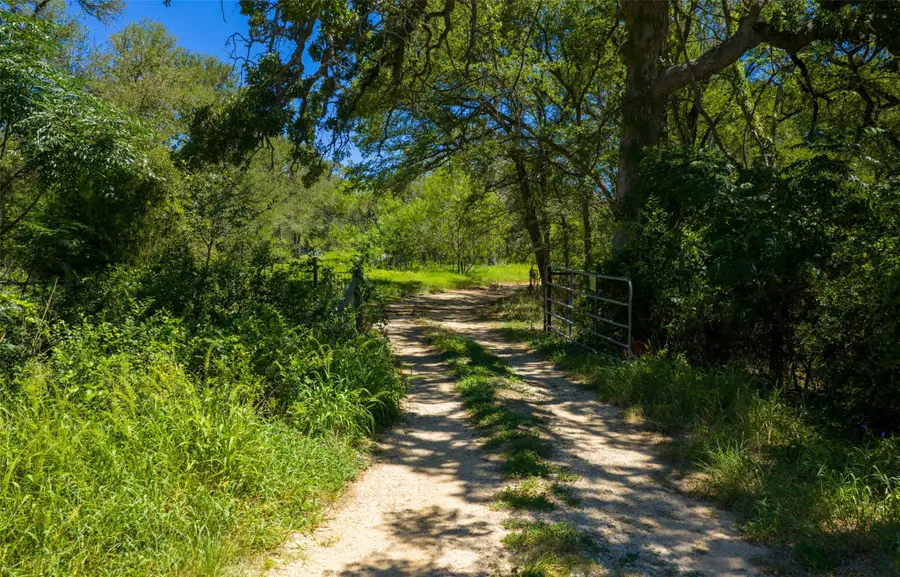 3185 Old Colony Line Rd, Lockhart, TX 78644 - Image #3