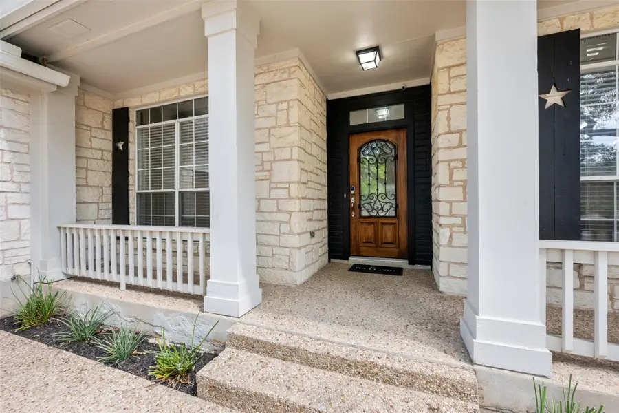 306 Copperleaf Rd, Lakeway, TX 78734 - Image #3