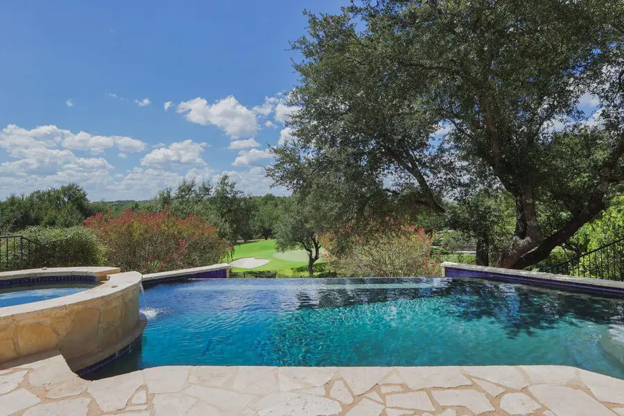 8513 Chalk Knoll Dr, Austin, TX 78735 - #2