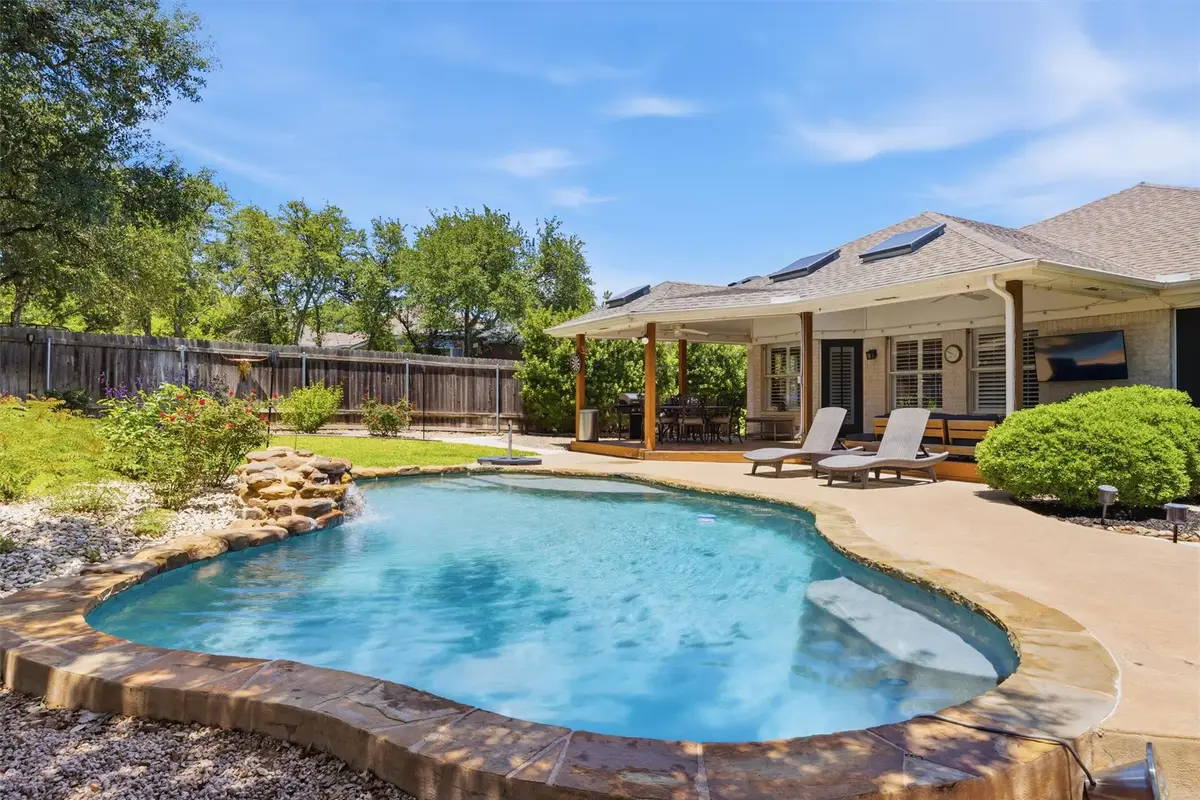 6921 Beatty Dr, Austin, TX 78749 - #1