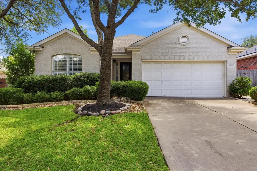 6921 Beatty Dr, Austin, TX 78749 - #2