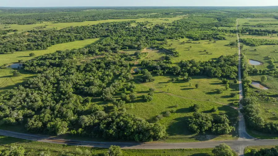 10867 Fm 466, Gonzales, TX 78629 - Image #3