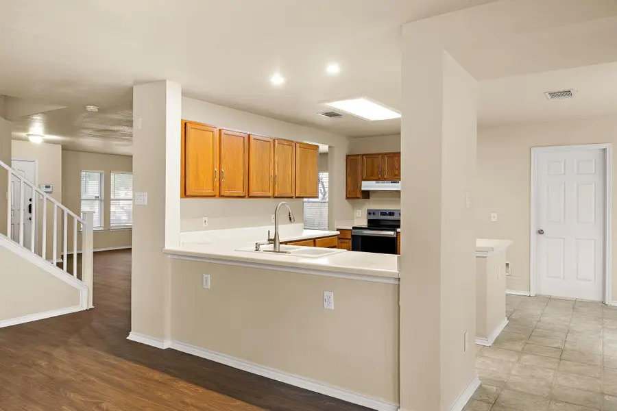 2104 Deer Creek Trl, Round Rock, TX 78665 - #2