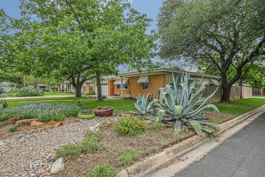 1500 Villanova Dr, Austin, TX 78757 - #3