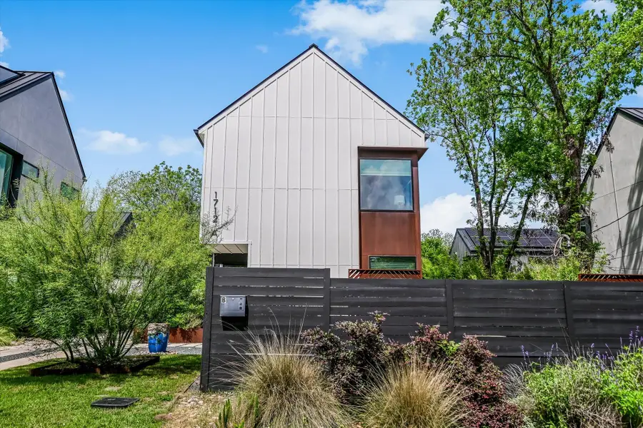 1712 Nash Ave #A, Austin, TX 78704 - #2