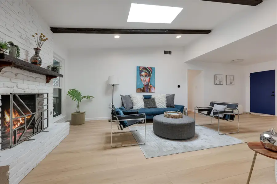 9811 Marlborough Dr, Austin, TX 78753 - #2