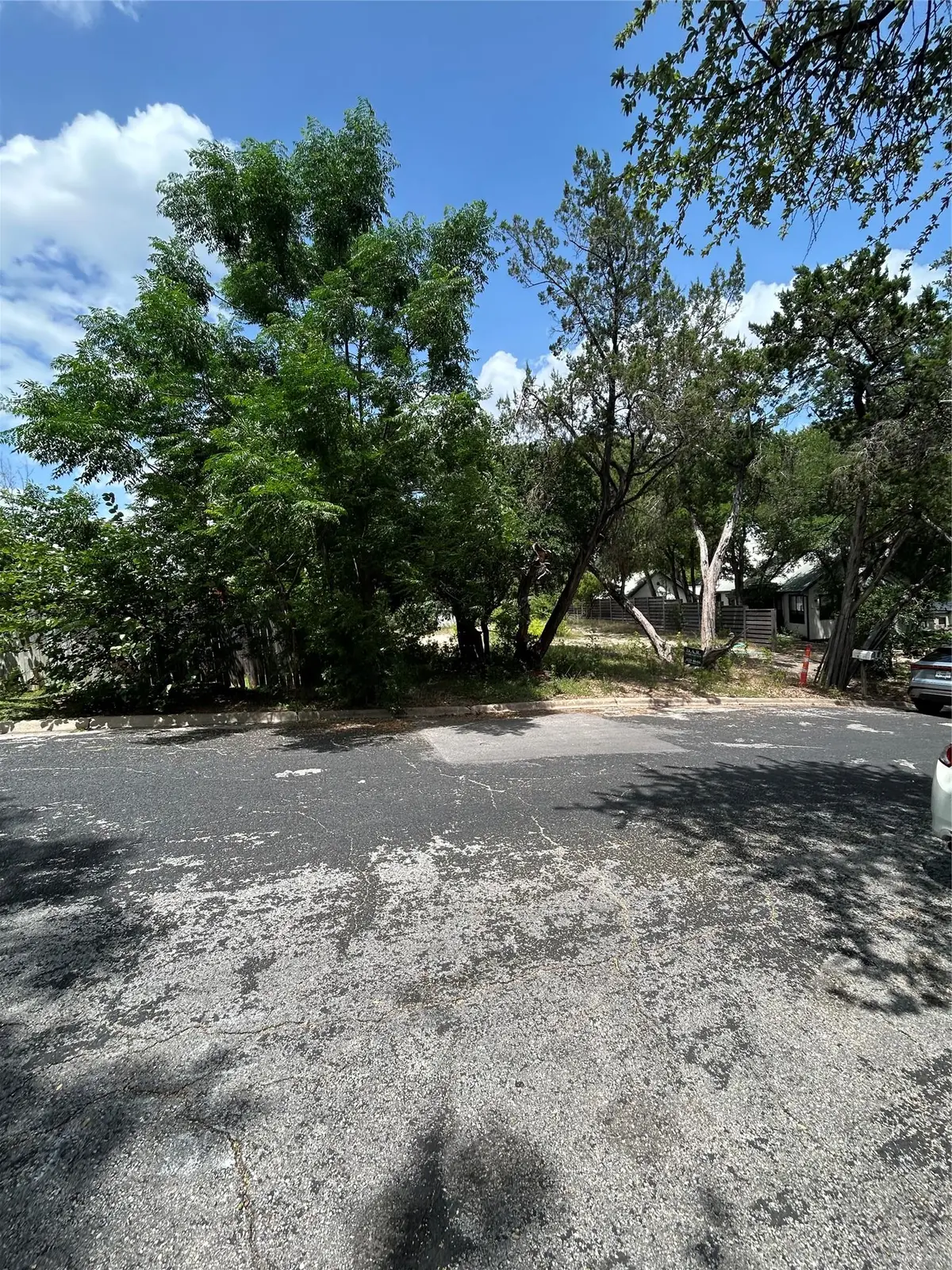 1503 Oak Heights Dr, Austin, TX 78741 - Image #1