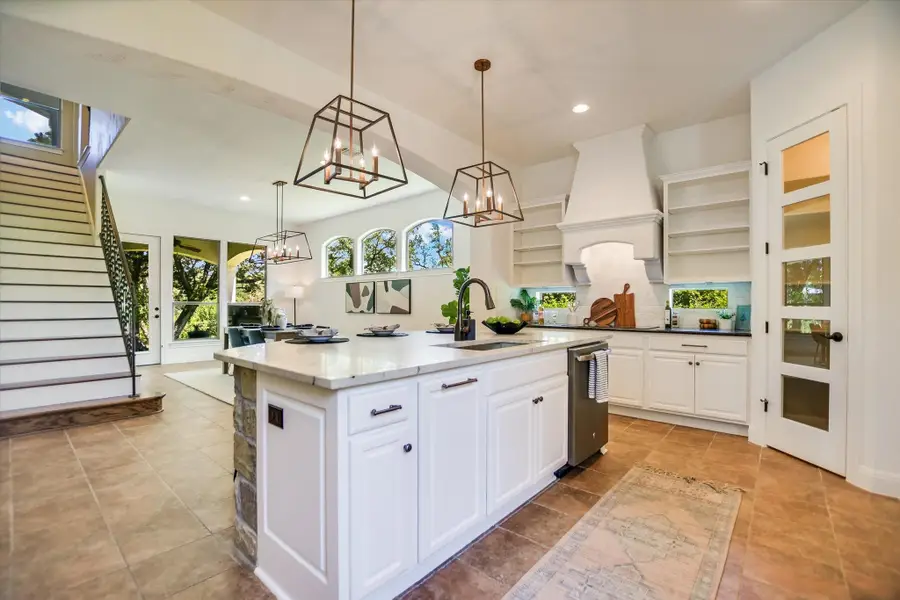 831 Southriver Rd, Wimberley, TX 78676 - #3