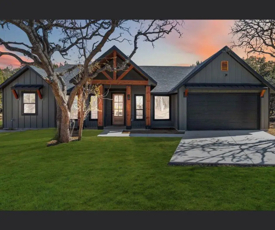 11 Summertime Cir, Wimberley, TX 78676 - Image #1