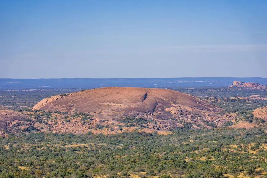 527 Walter Rd, Fredericksburg, TX 78624 - Image #3