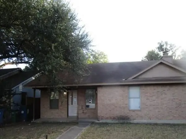 2001 E Stassney Ln, Austin, TX 78744