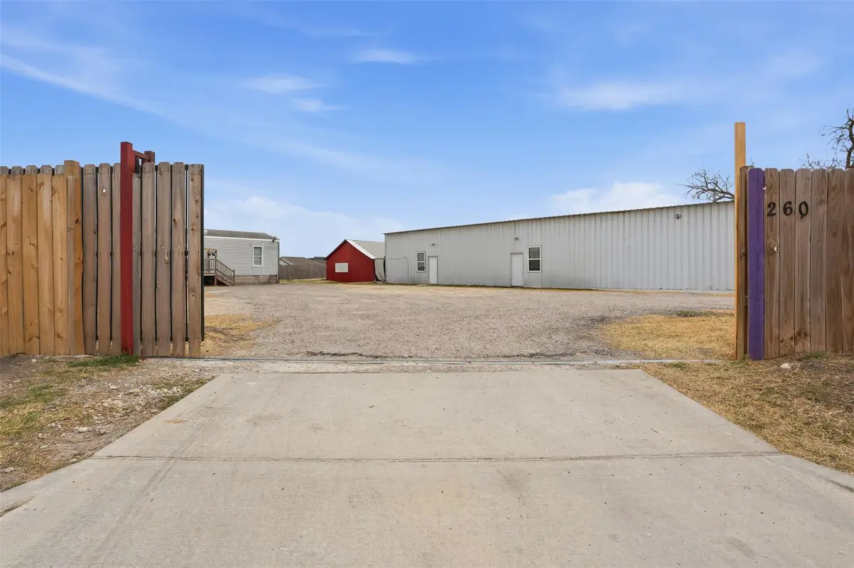 260 Ganado Dr, Kyle, TX 78640 - #1