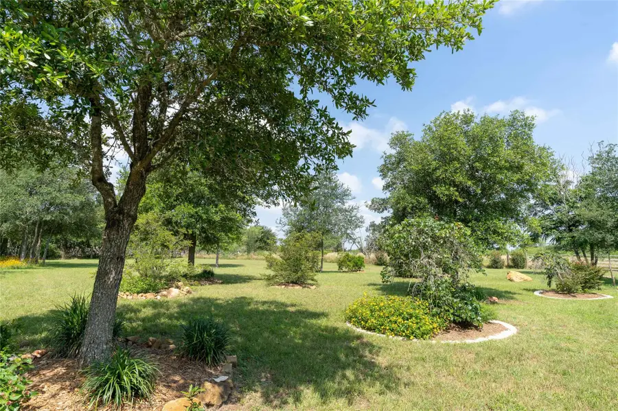 194 Rabbit Trl, Dale, TX 78616 - Image #3