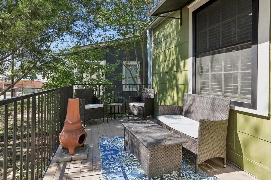 702 E 45th 1/2 St, Austin, TX 78751 - #3