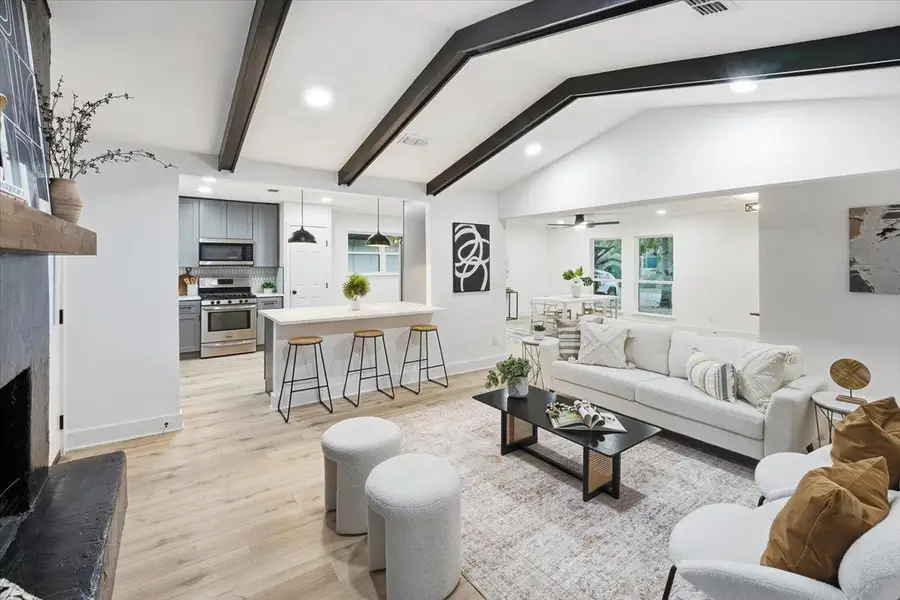 7300 Fred Morse Dr, Austin, TX 78723 - Image #2