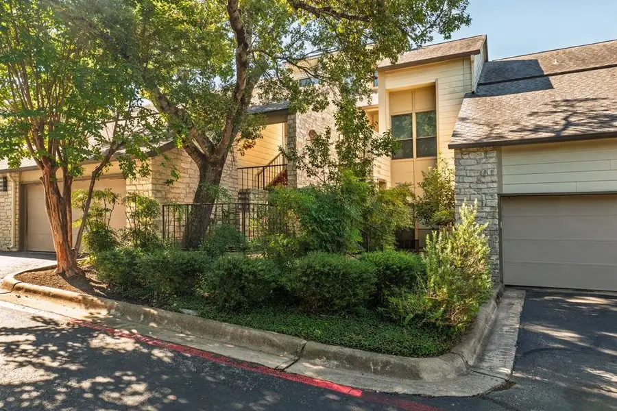 1314 Falcon Ledge Dr #213, Austin, TX 78746 - #2