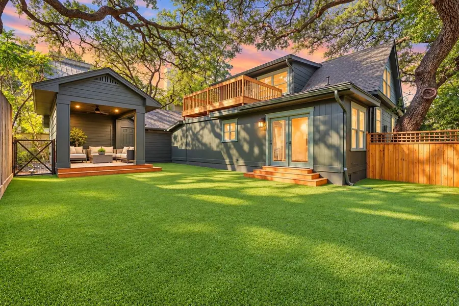 1709 Brackenridge St, Austin, TX 78704 - #2