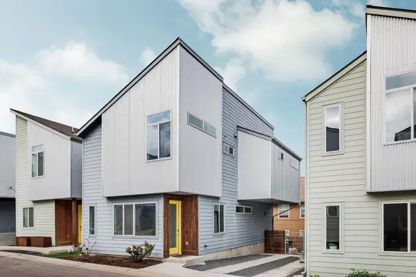 801 N Bluff Dr #28, Austin, TX 78745