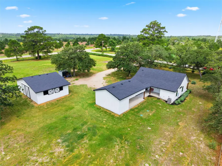 107 Longhorn Dr, Bastrop, TX 78602 - #2