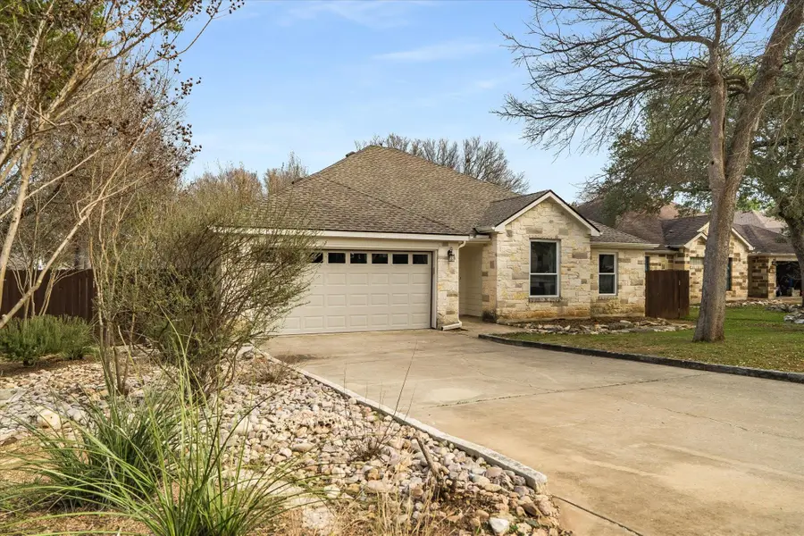 16 Serenade Cir, Wimberley, TX 78676 - #2