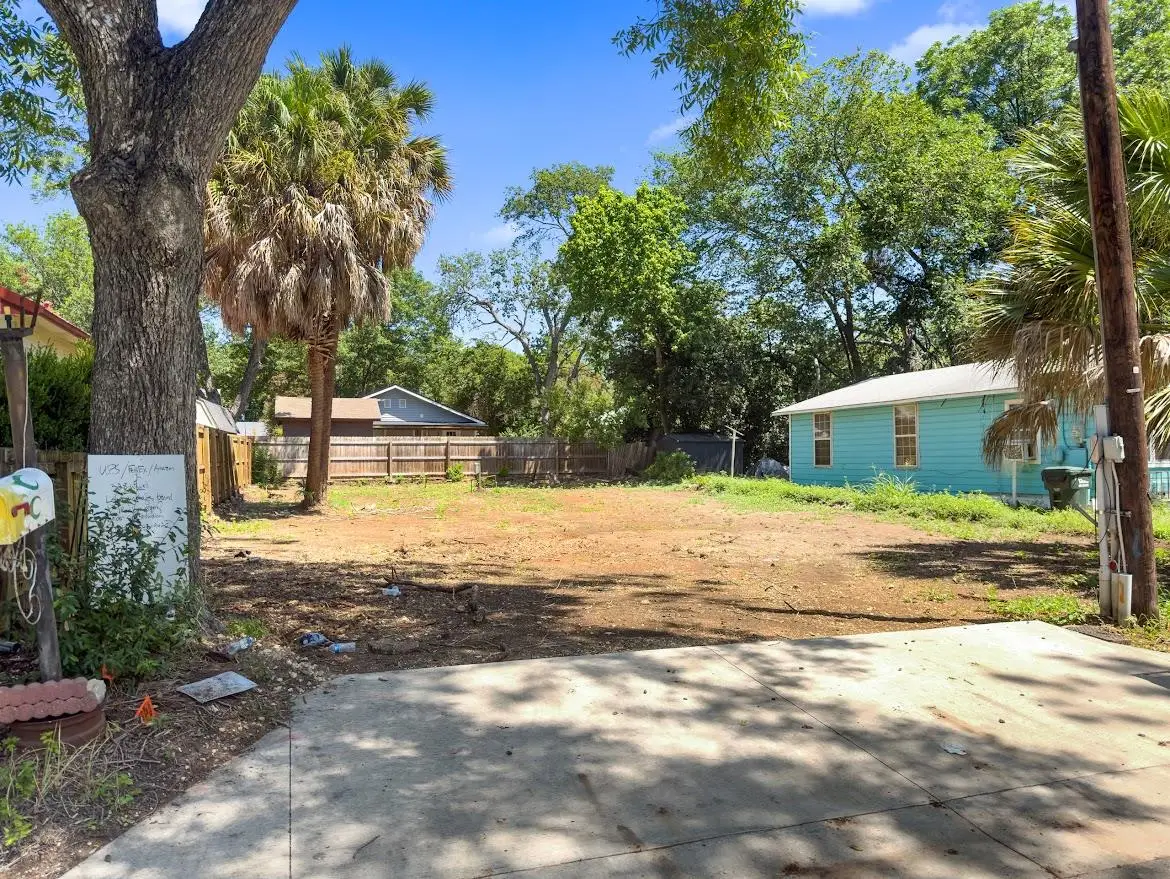 328 Wavell St, San Marcos, TX 78666 - #1