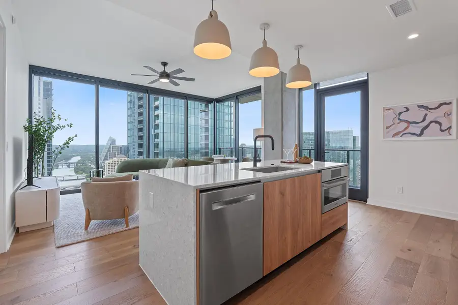 84 East Ave #1401, Austin, TX 78701 - #2