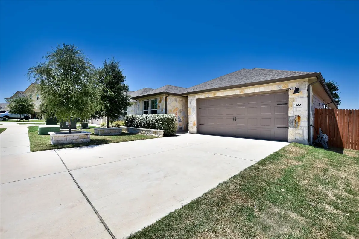 1100 View Dr, Georgetown, TX 78628 - #1