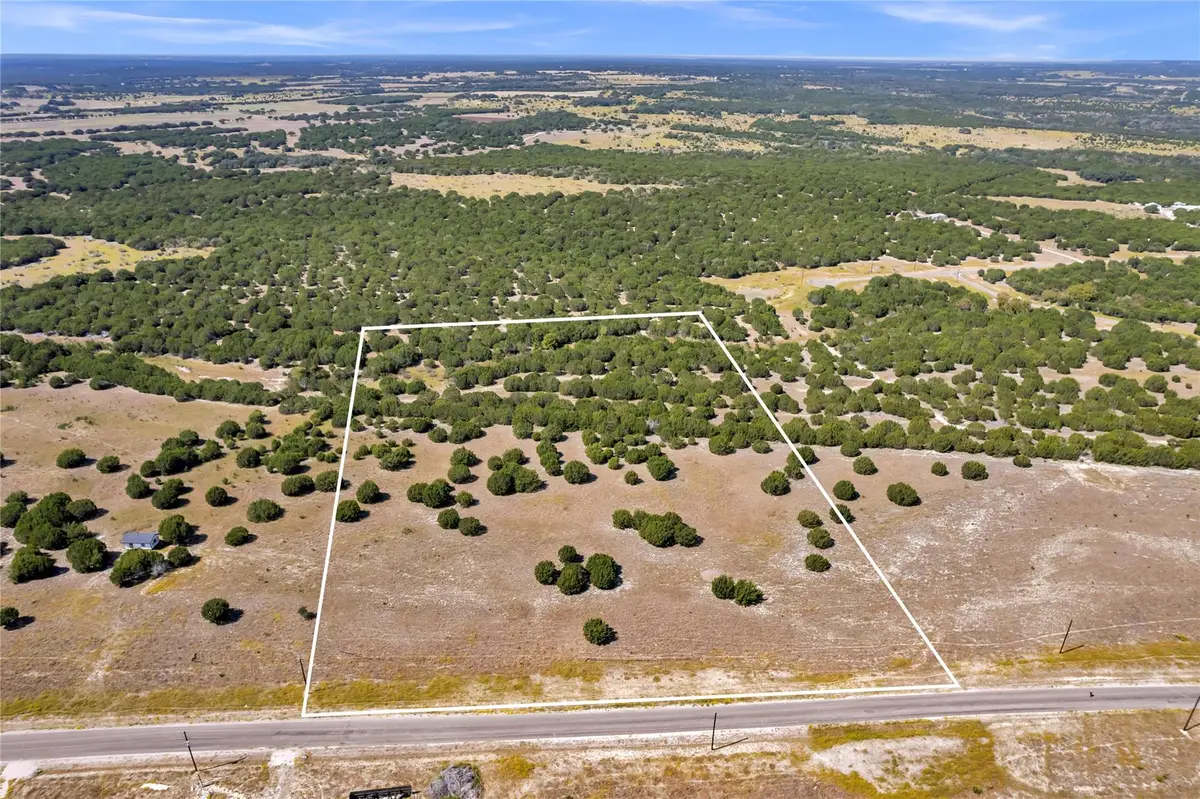 238 Rolling Hills Dr, Lampasas, TX 76550 - #1