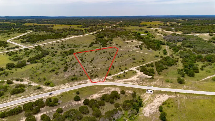 659 Shin Oak Dr, Lampasas, TX 76550 - Image #2