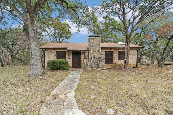 700 Cypress Creek Ln, Wimberley, TX 78676