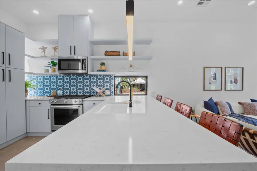 219 Lessin Ln #10A, Austin, TX 78704 - #2