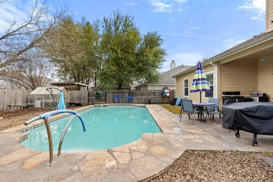 207 Rosedale Blvd, Georgetown, TX 78628 - Image #2