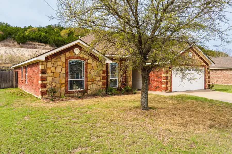 1905 Walker Place Blvd, Copperas Cove, TX 76522 - #2