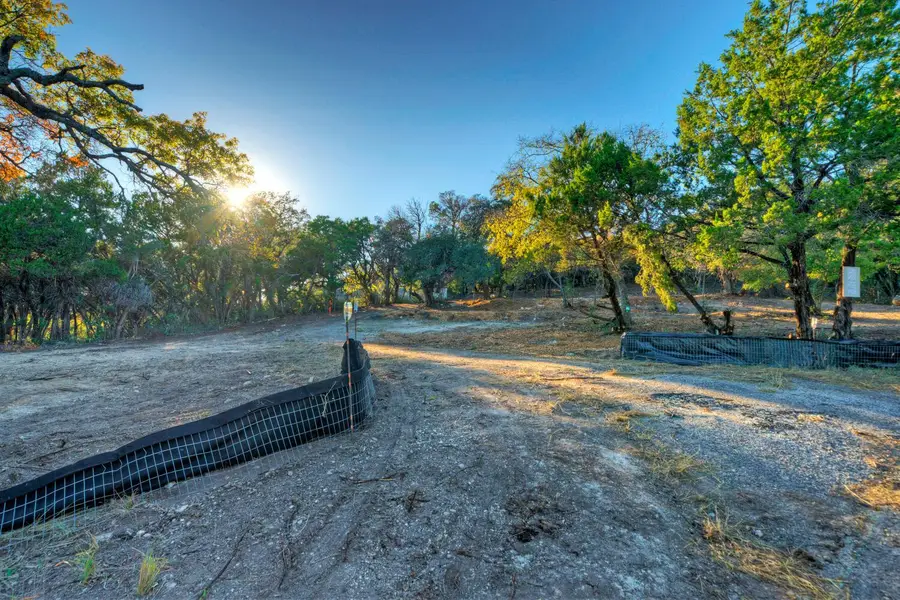 18303 W Rim Dr, Jonestown, TX 78645 - Image #3