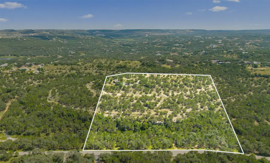 3301 R O Dr, Spicewood, TX 78669 - Image #2