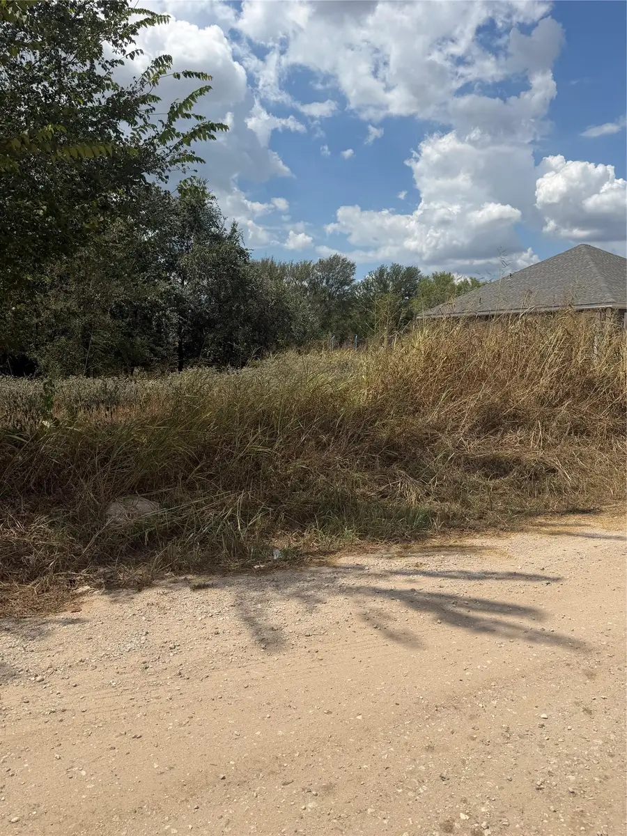 143 Kawainui Ln, Bastrop, TX 78602 - #2