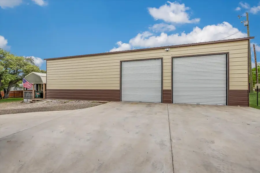 800 Texas Ave, Kingsland, TX 78639 - #3