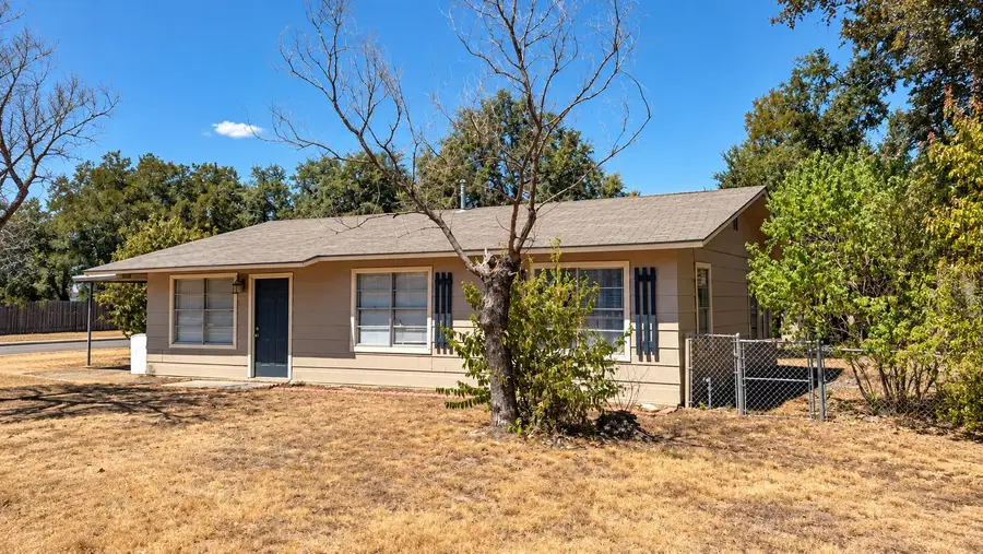 1506 Circle Dr, Round Rock, TX 78664 - #2